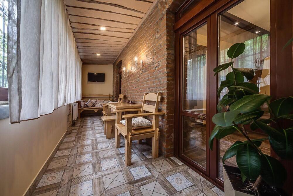 Austrian Apartment Leópolis Exterior foto